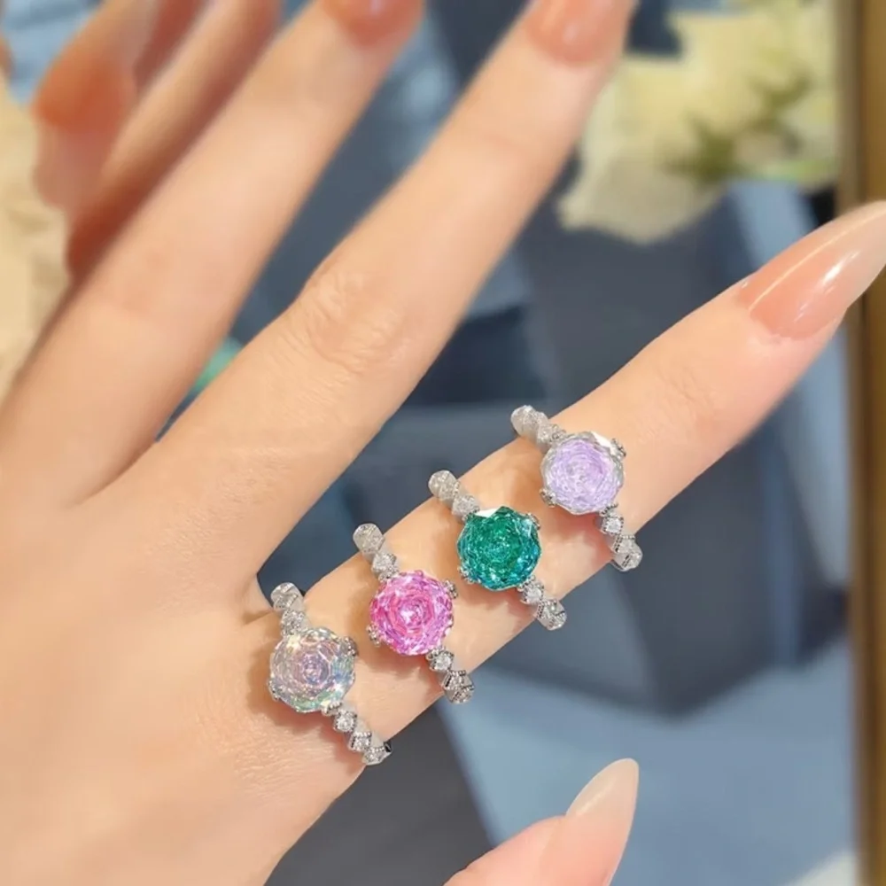 NEW Beautiful Green Moissanite Crystal Gemstone Silver CZ Ring - Adjustable Size